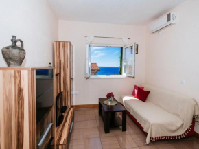 Bright Apartment in Dalmatia by the Sea